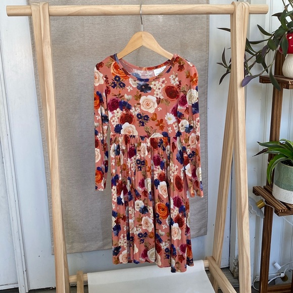 Posh Peanut Other - Posh Peanut Long Sleeve Floral Dress